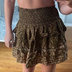 Flowy mini skirt